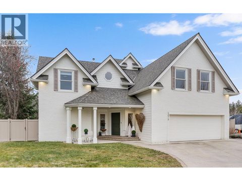 2075 Lillooet Court Kelowna BC V1V1Y2