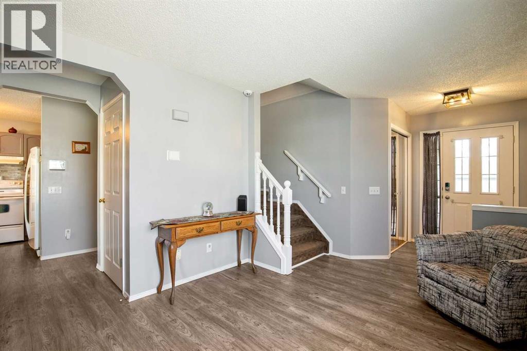 3 Riverwood Court SE
