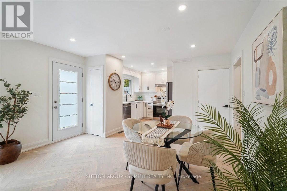 1391 MOUNTAIN GROVE AVENUE