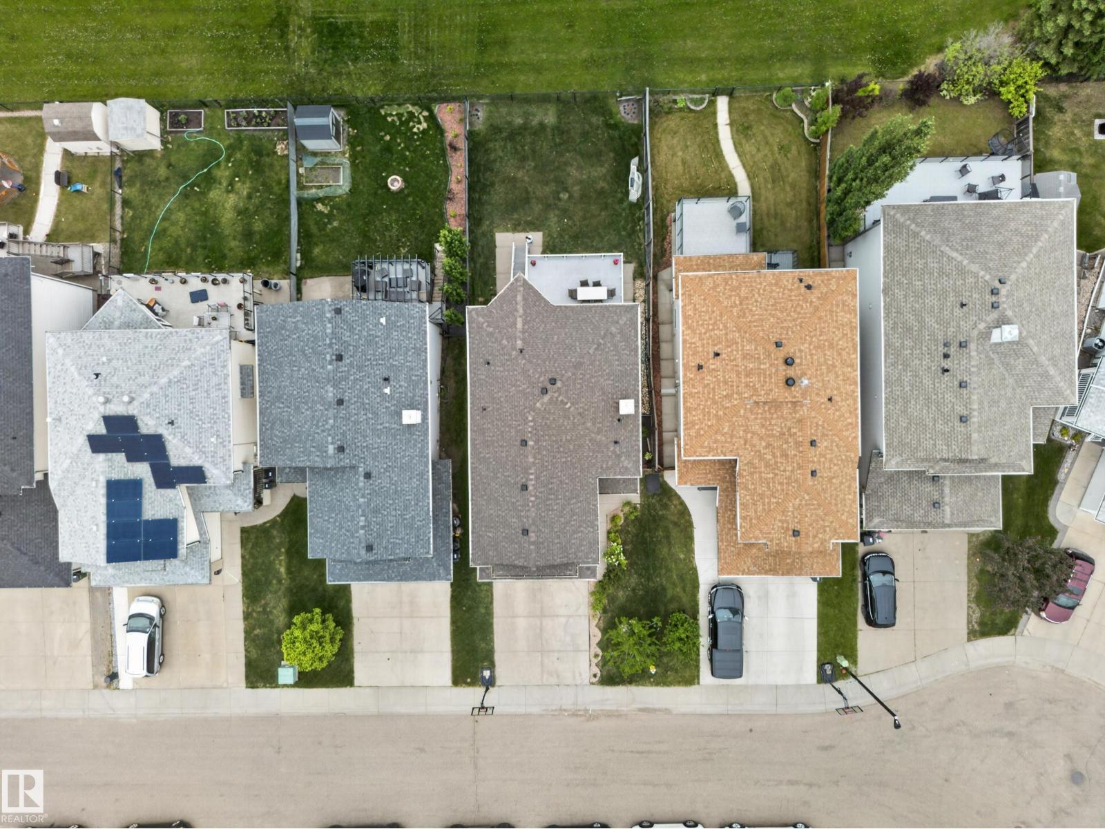 2518 33A AV NW