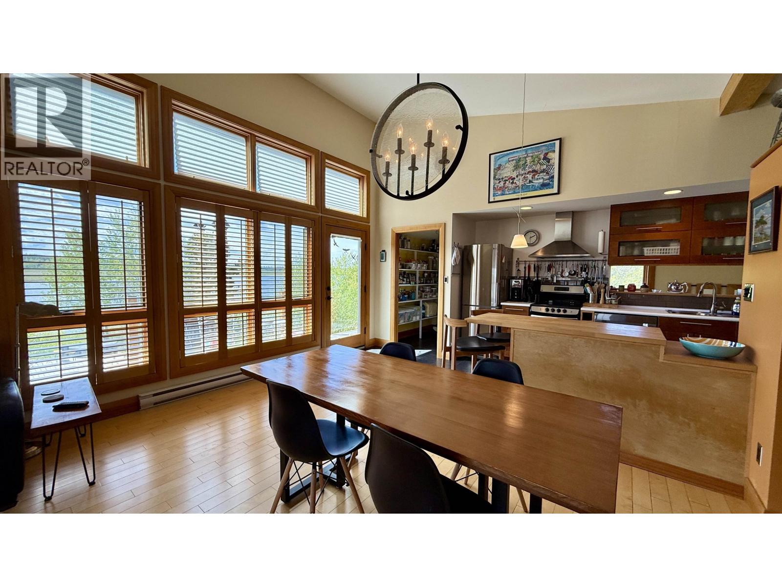 5460 CARLSON ROAD