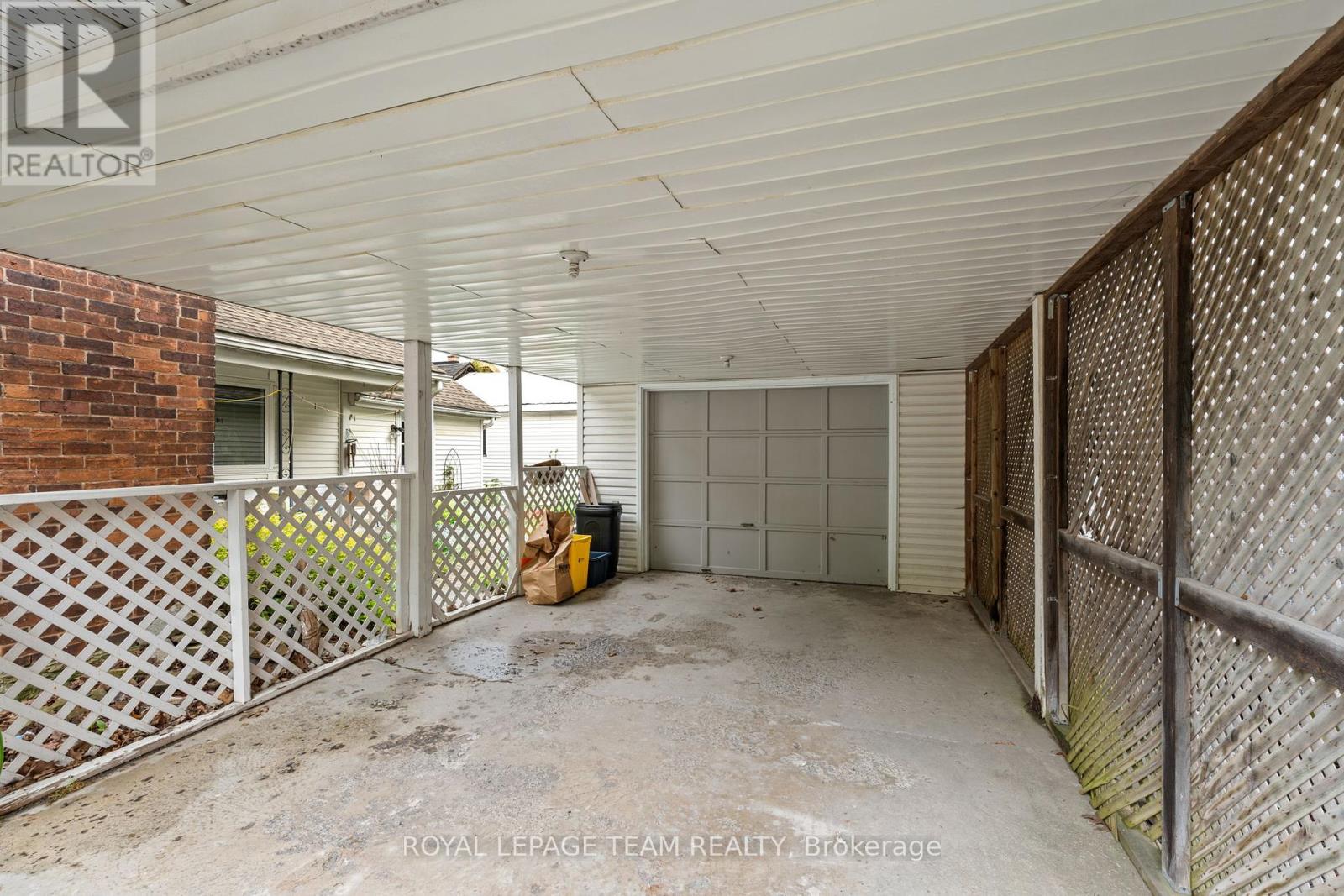 82 LAKE AVENUE E