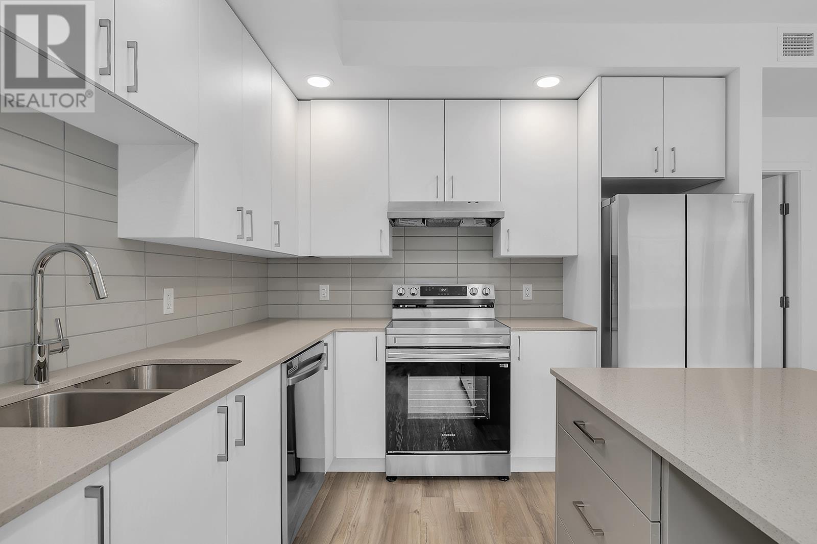 1057 Frost Road Unit# 318