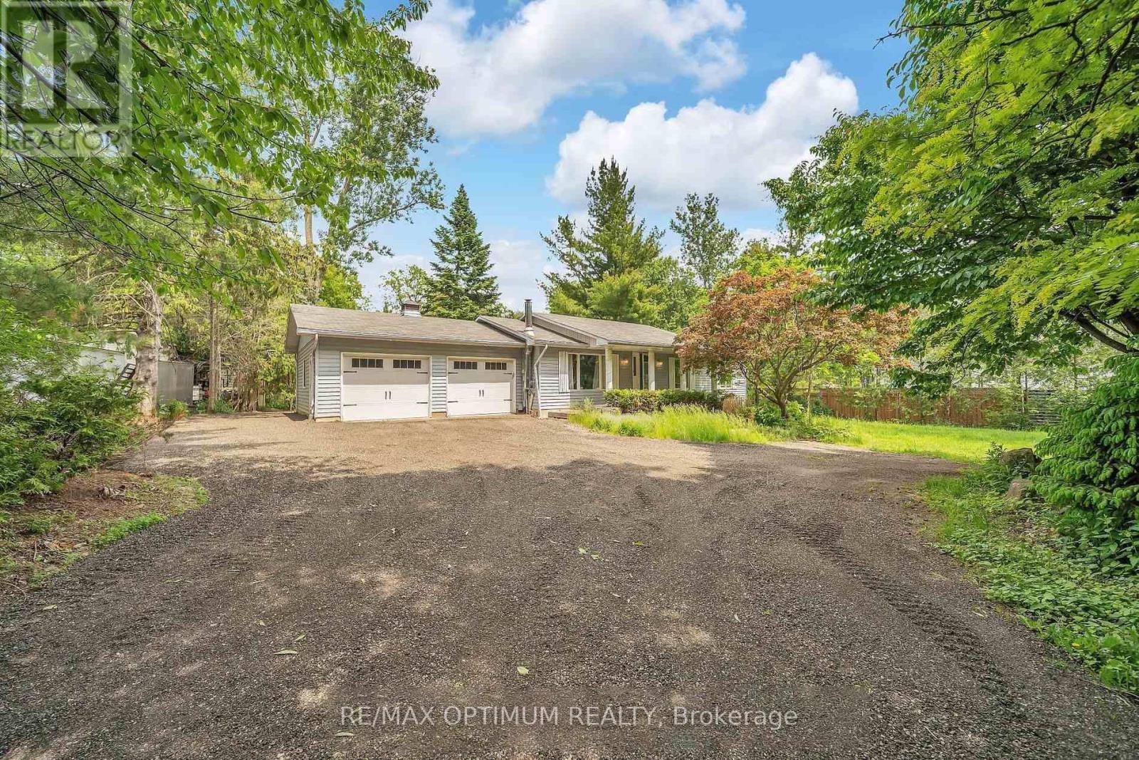 8295 CREDITVIEW ROAD
