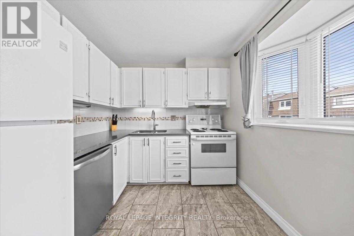 C - 1771 LAMOUREUX DRIVE