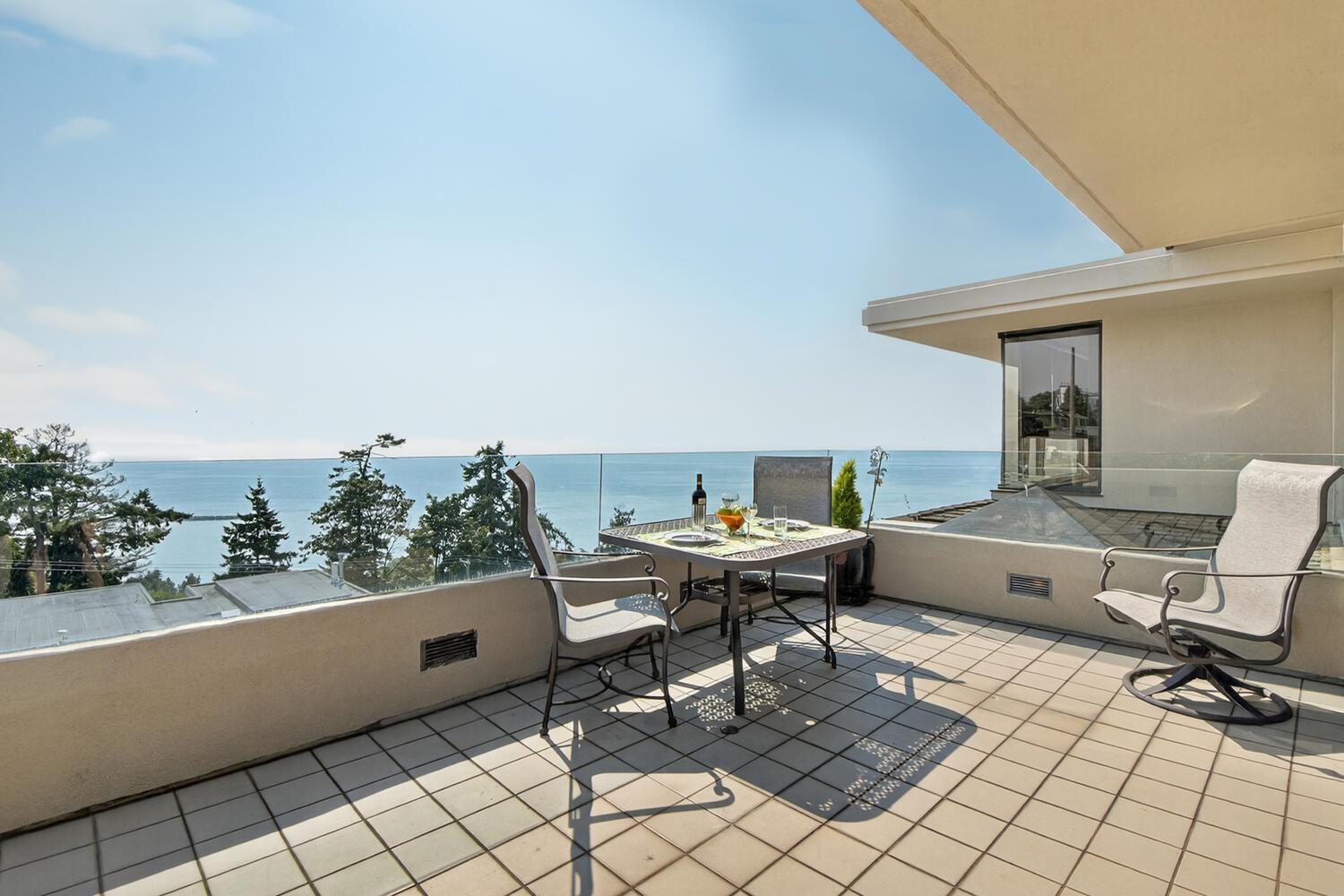 402 15050 PROSPECT AVENUE