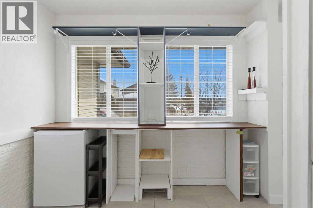 1, 12 Silver Creek Boulevard NW