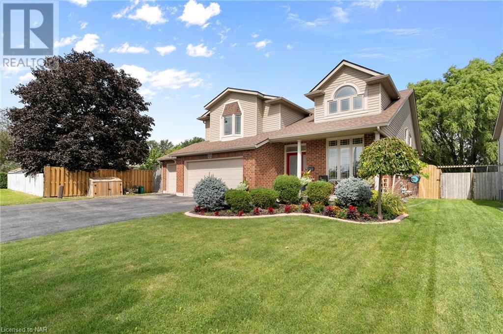 Photo 1 of 48 — 4015 WEINBRENNER Road, Niagara Falls, ON L2G7X9