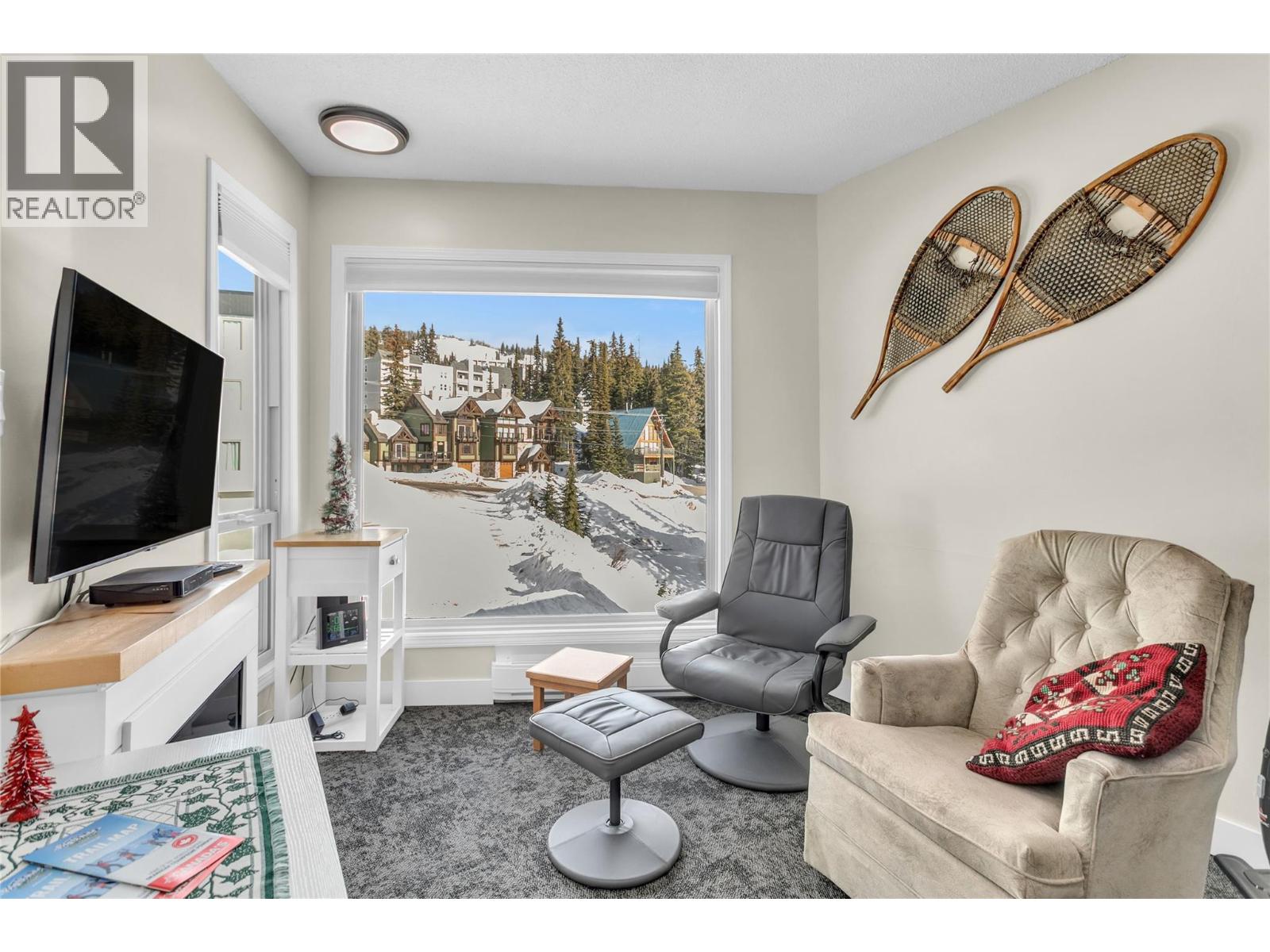 5375 Big White Road Unit# 328