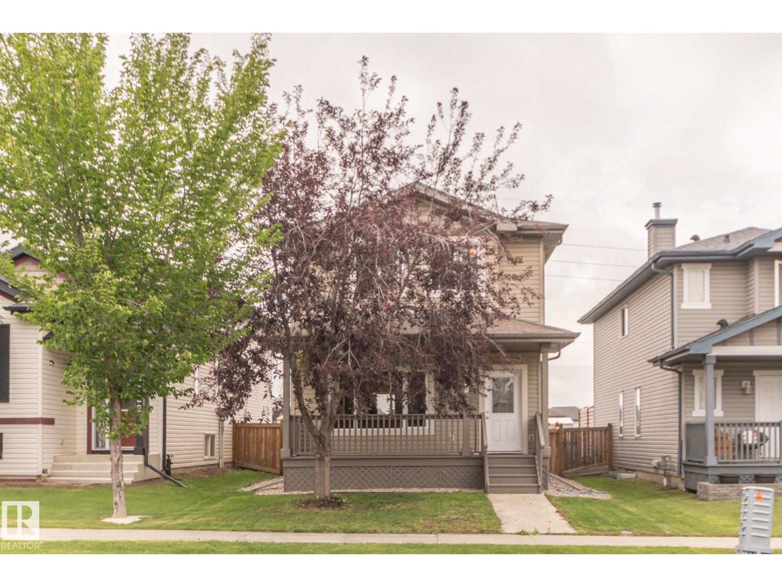 4020 158 AV NW
