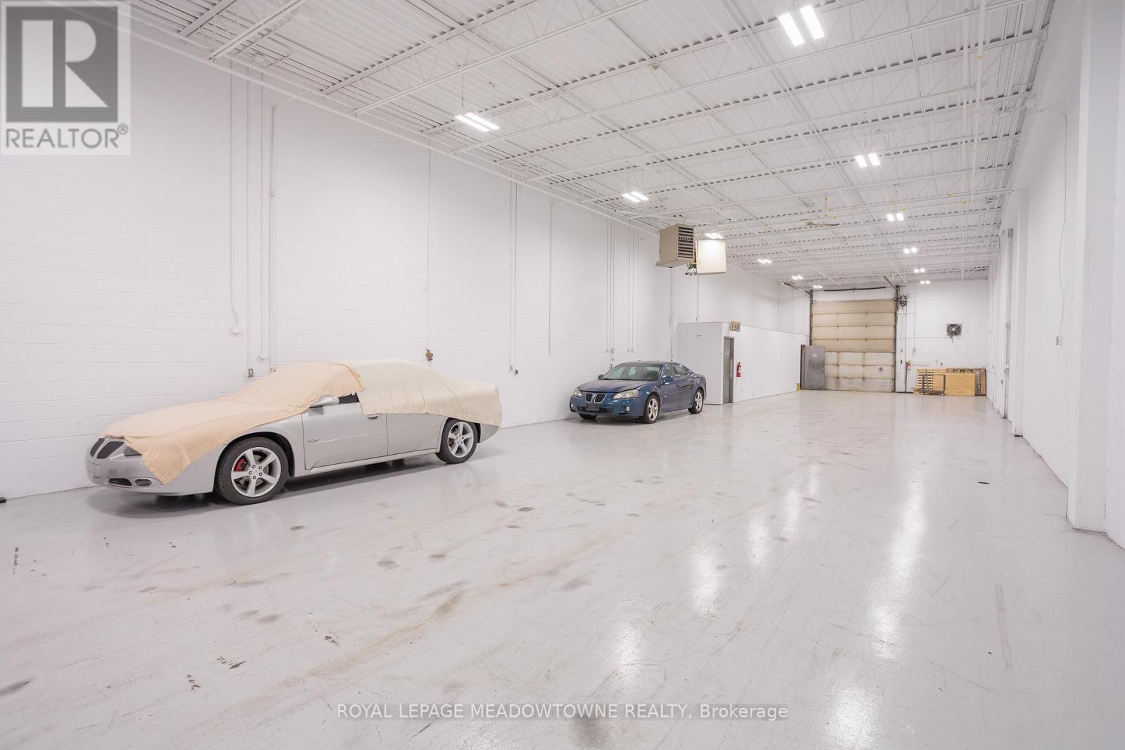 B - 685 SPEEDVALE AVENUE