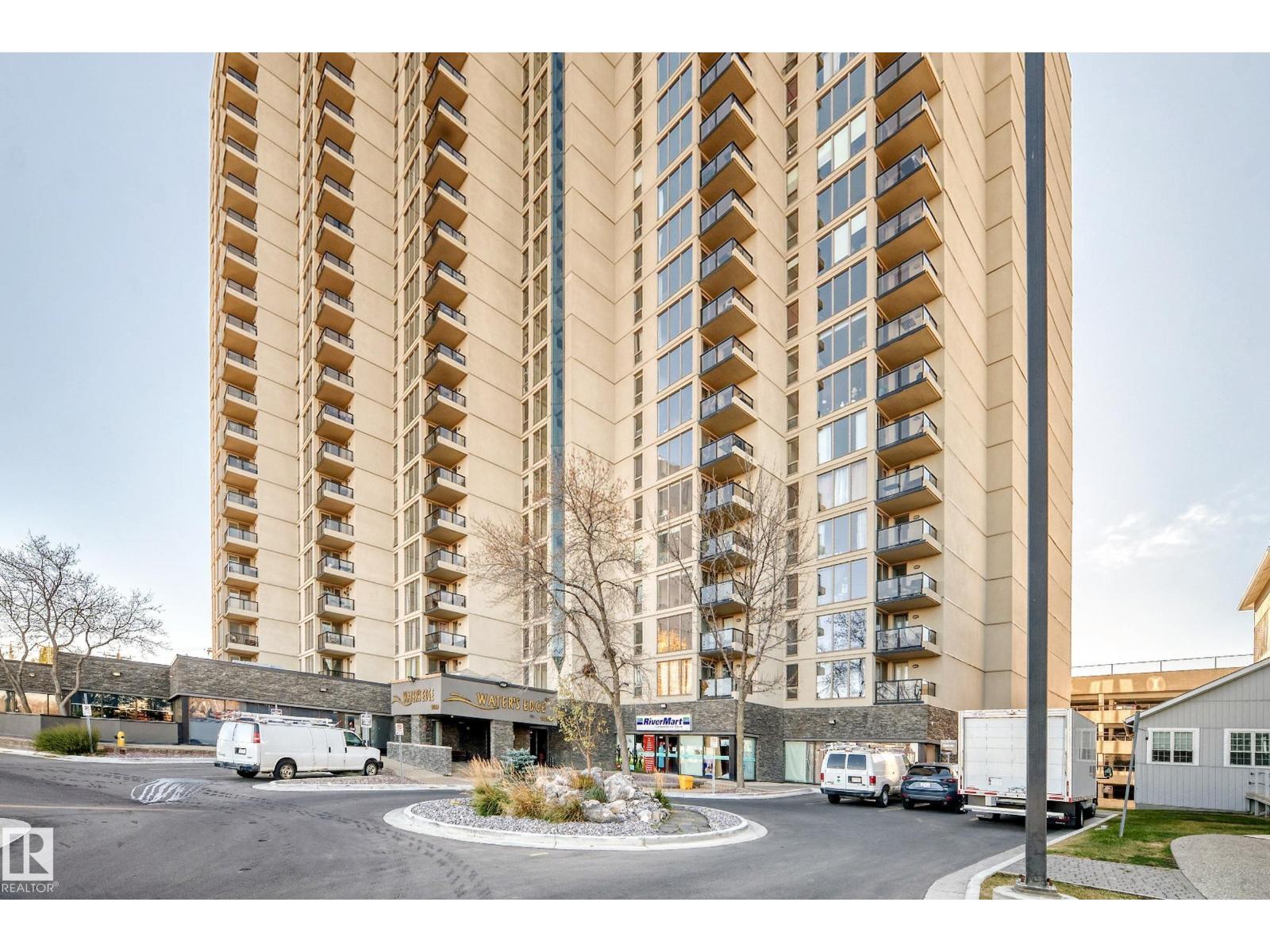 #208 10149 SASKATCHEWAN DR NW