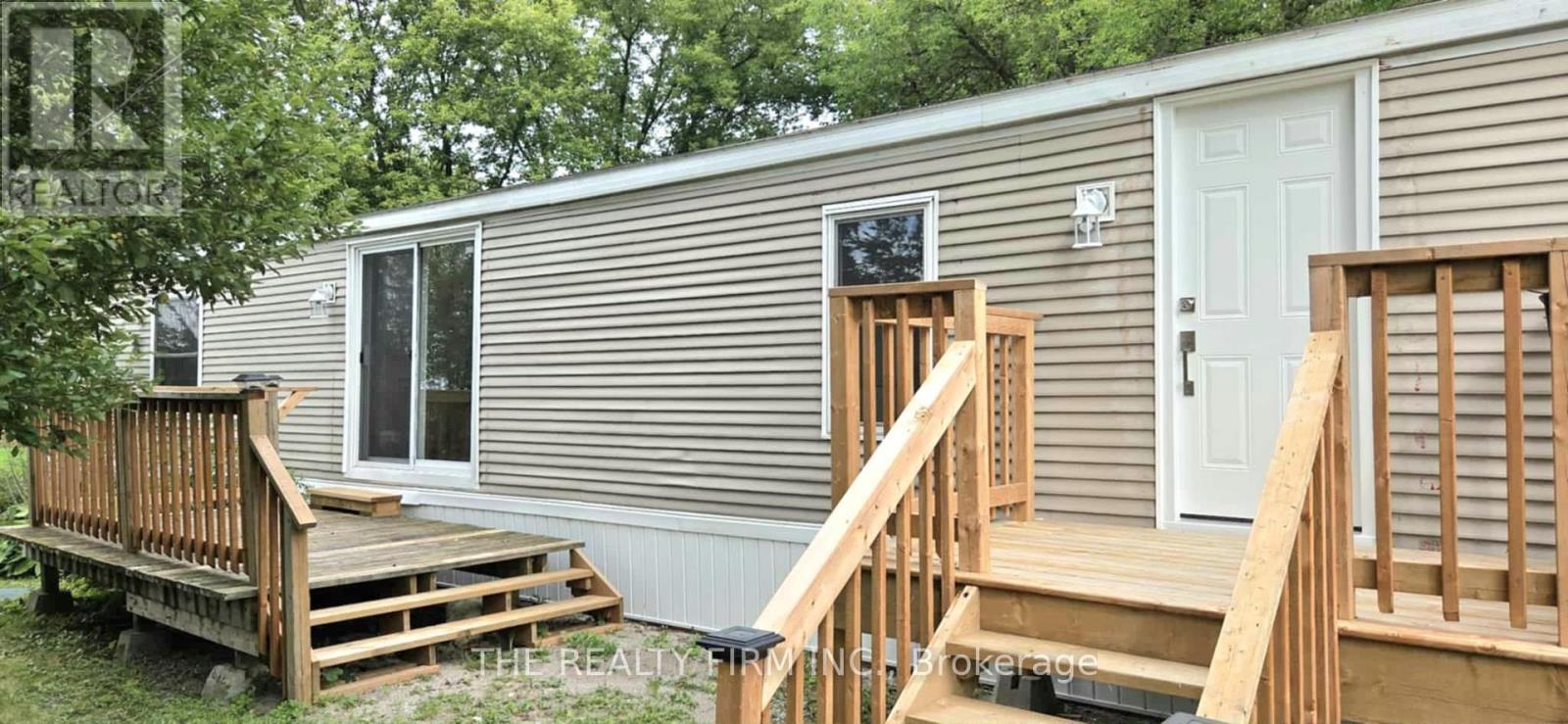 18 - 75049 HENSALL ROAD