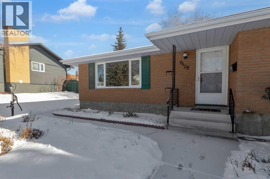 9628 Palisan Place SW