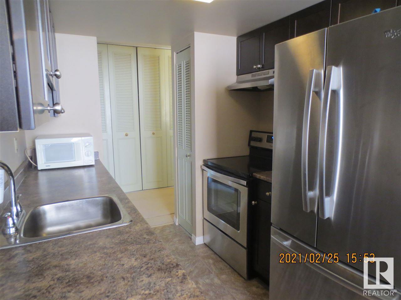 #1701 9903 104 ST NW