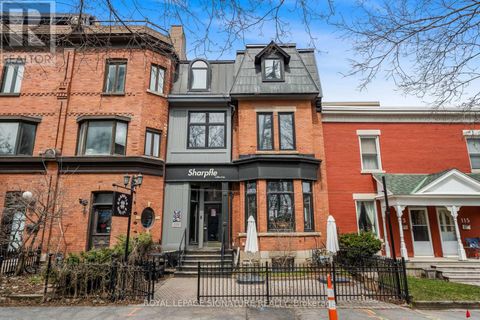 111 YORK STREET Ottawa ON K1N8Y3