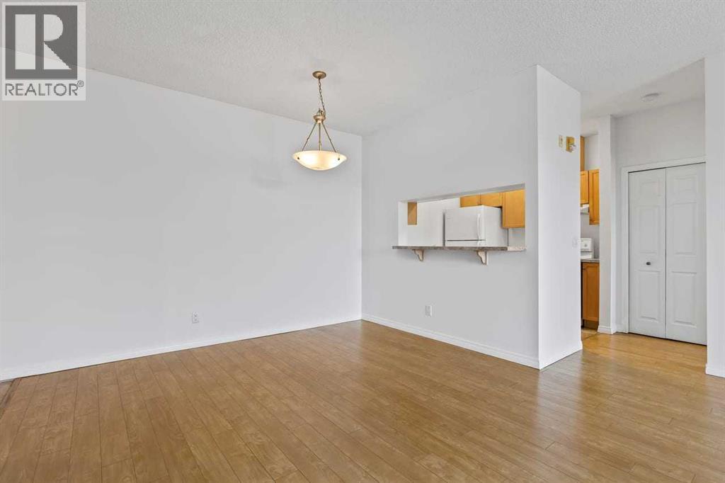 304, 2022 Canyon Meadows Drive SE