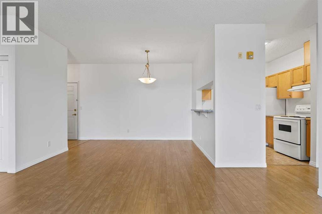 304, 2022 Canyon Meadows Drive SE