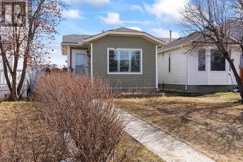 31 Martinridge Place NE Calgary AB T3J3B8