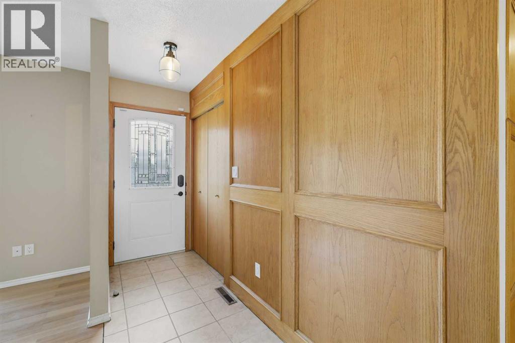 6124 Hamilton Drive