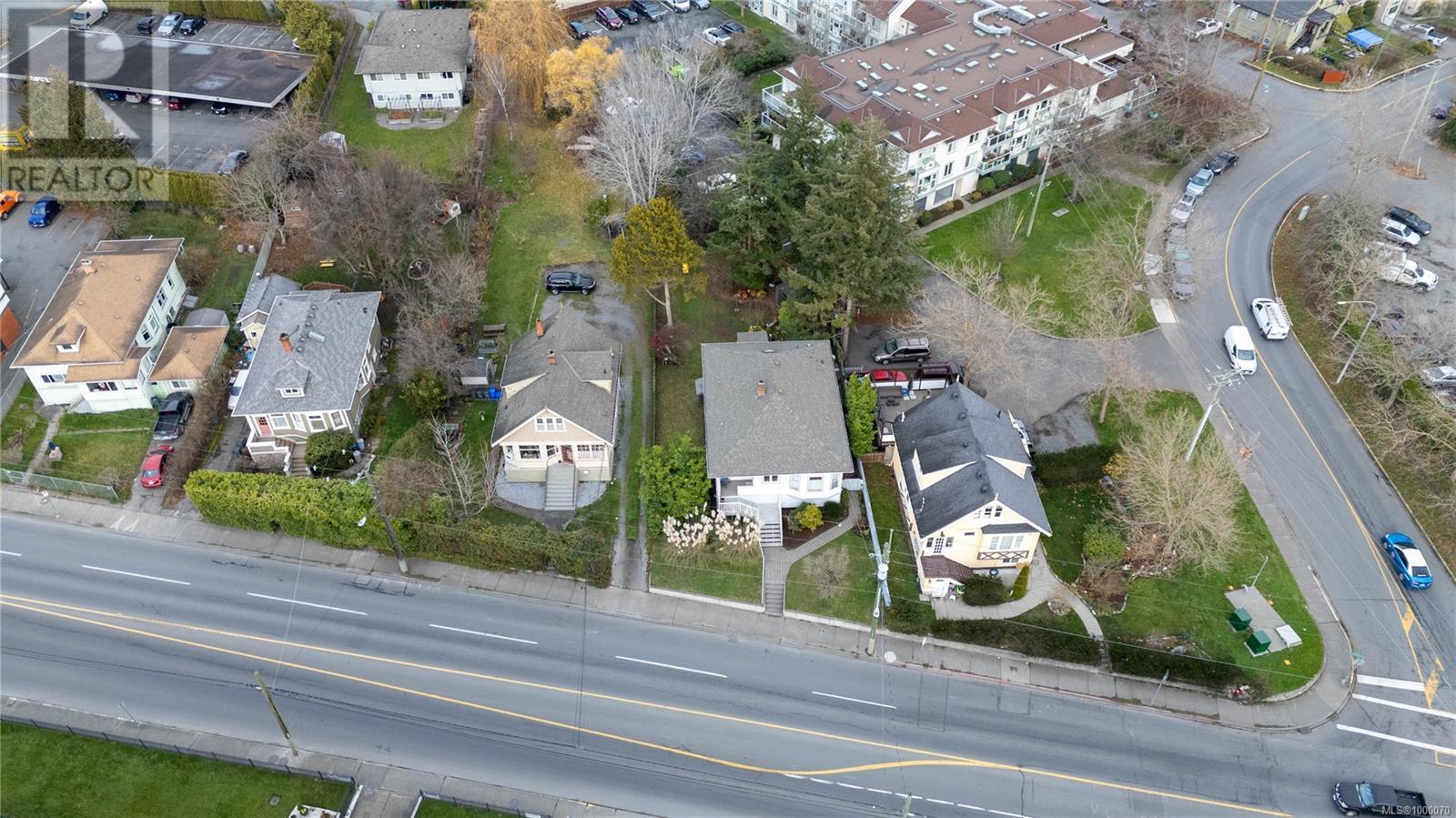 378 Burnside Rd E