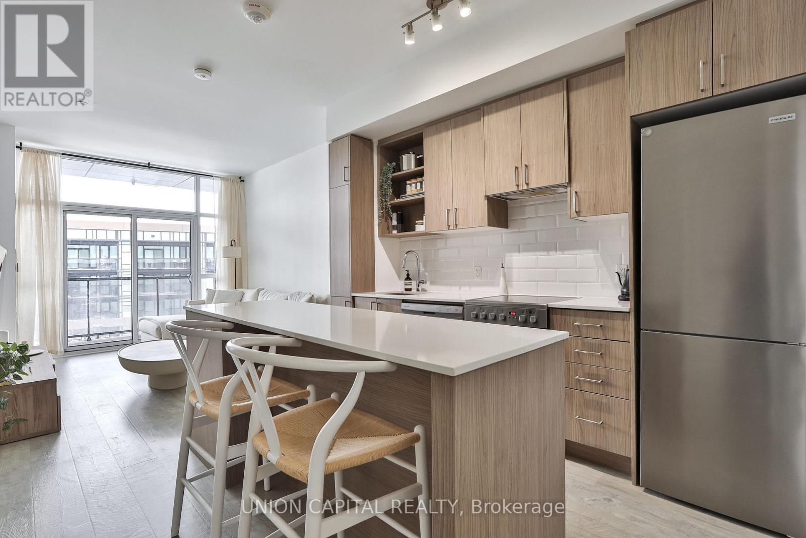 303 - 50 GEORGE BUTCHART DRIVE