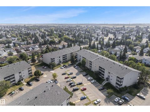 #208 1620 48 ST NW Edmonton AB T5L5P1