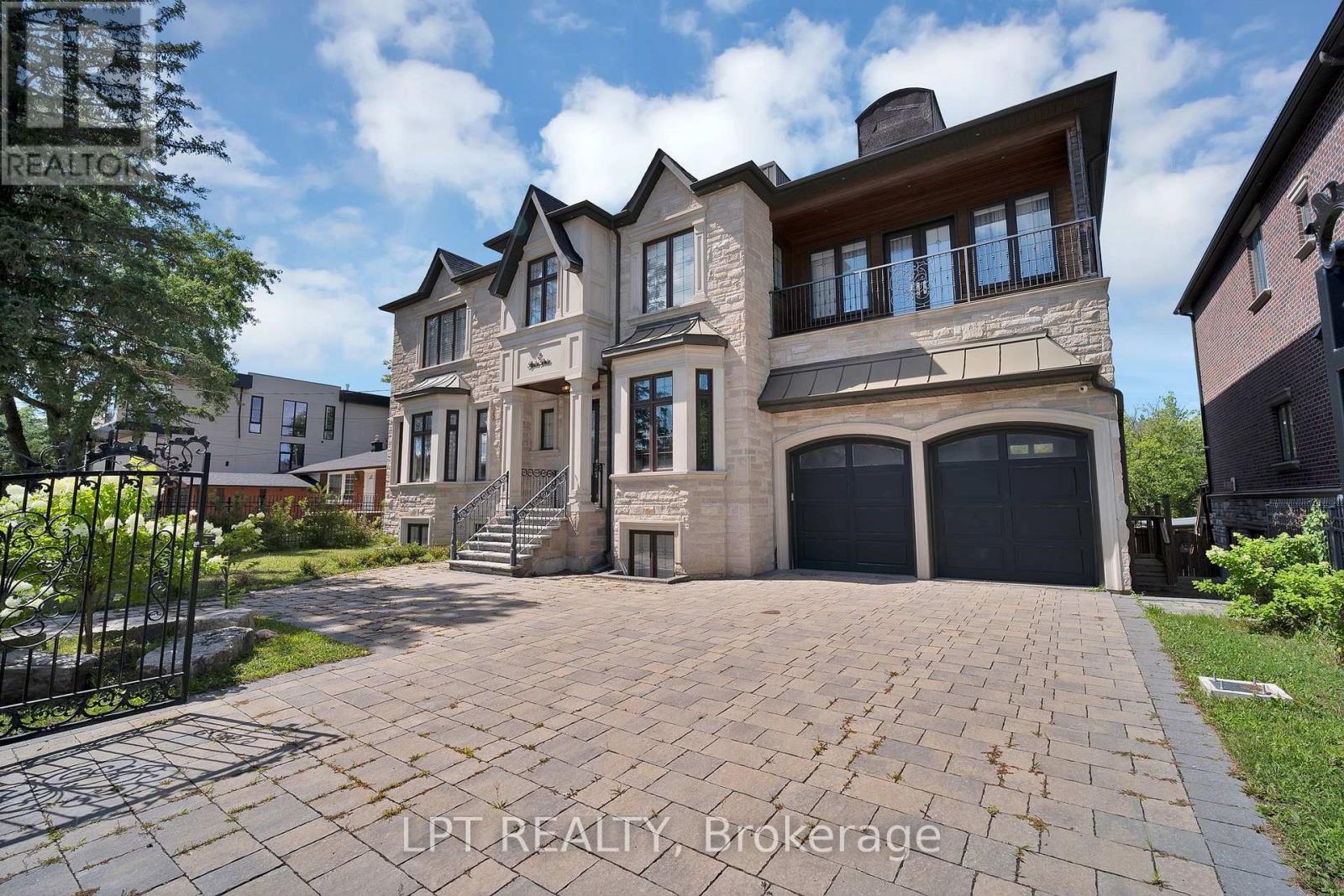 2 POPLAR DRIVE