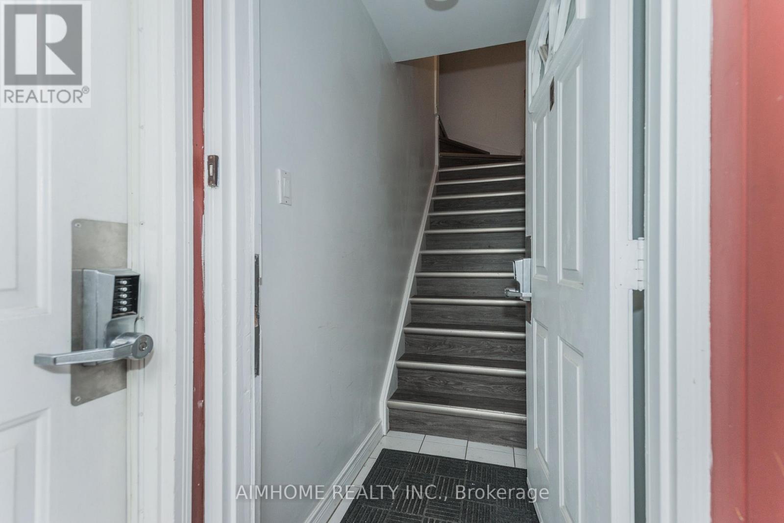 UNIT 1 - 212 MILAN STREET