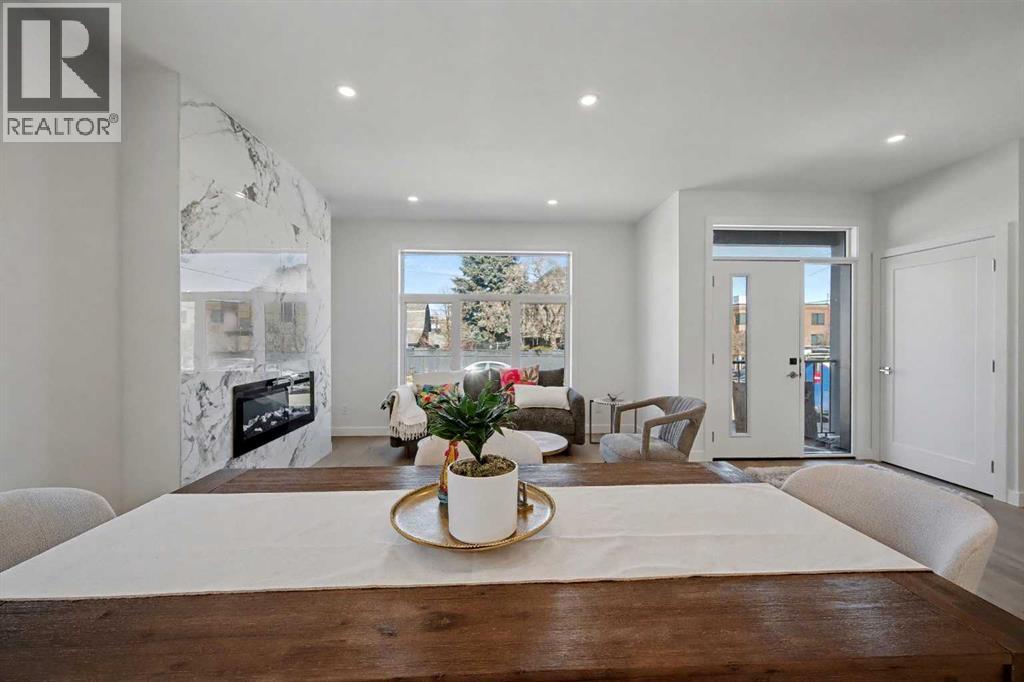 753 Centre Avenue NE