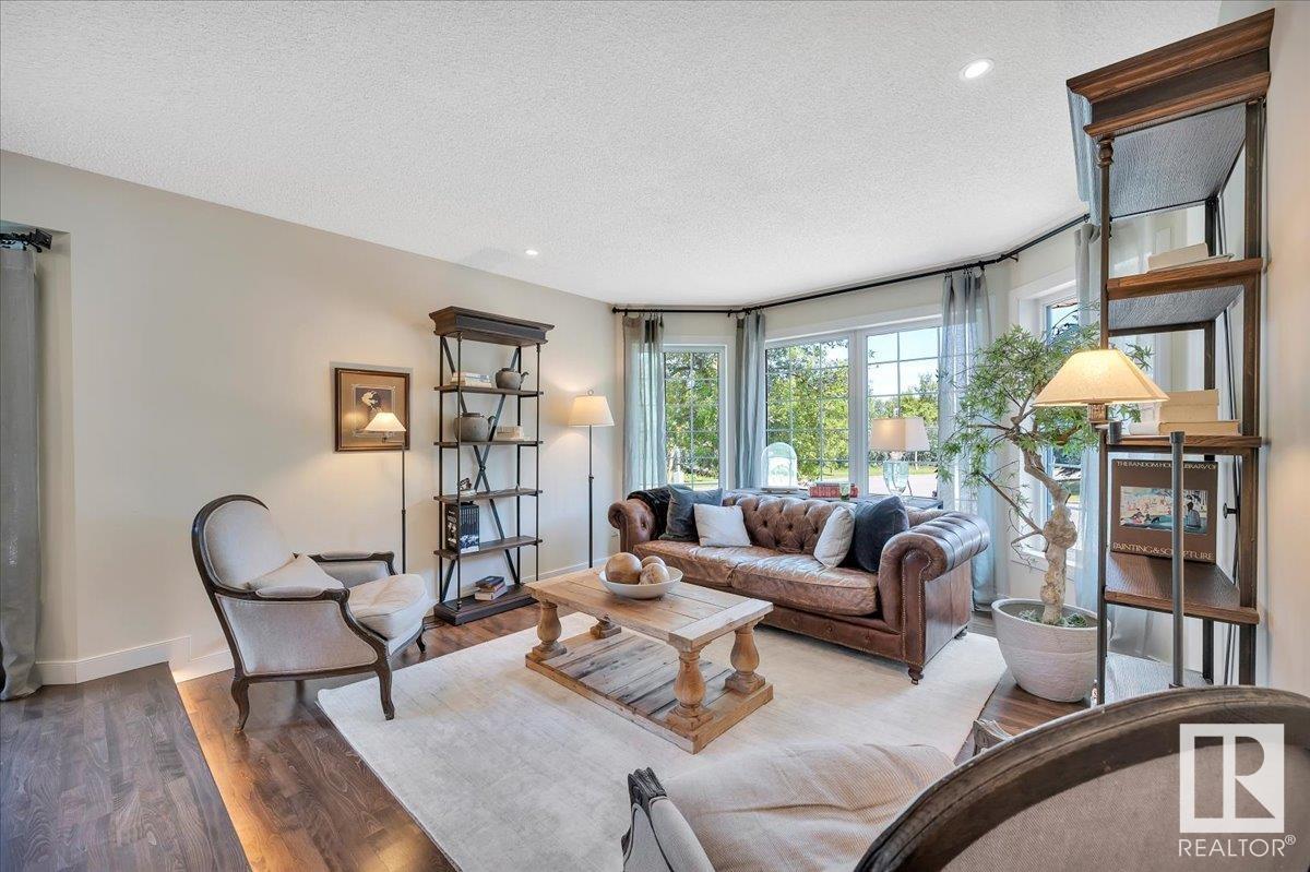 234 OMAND DR NW