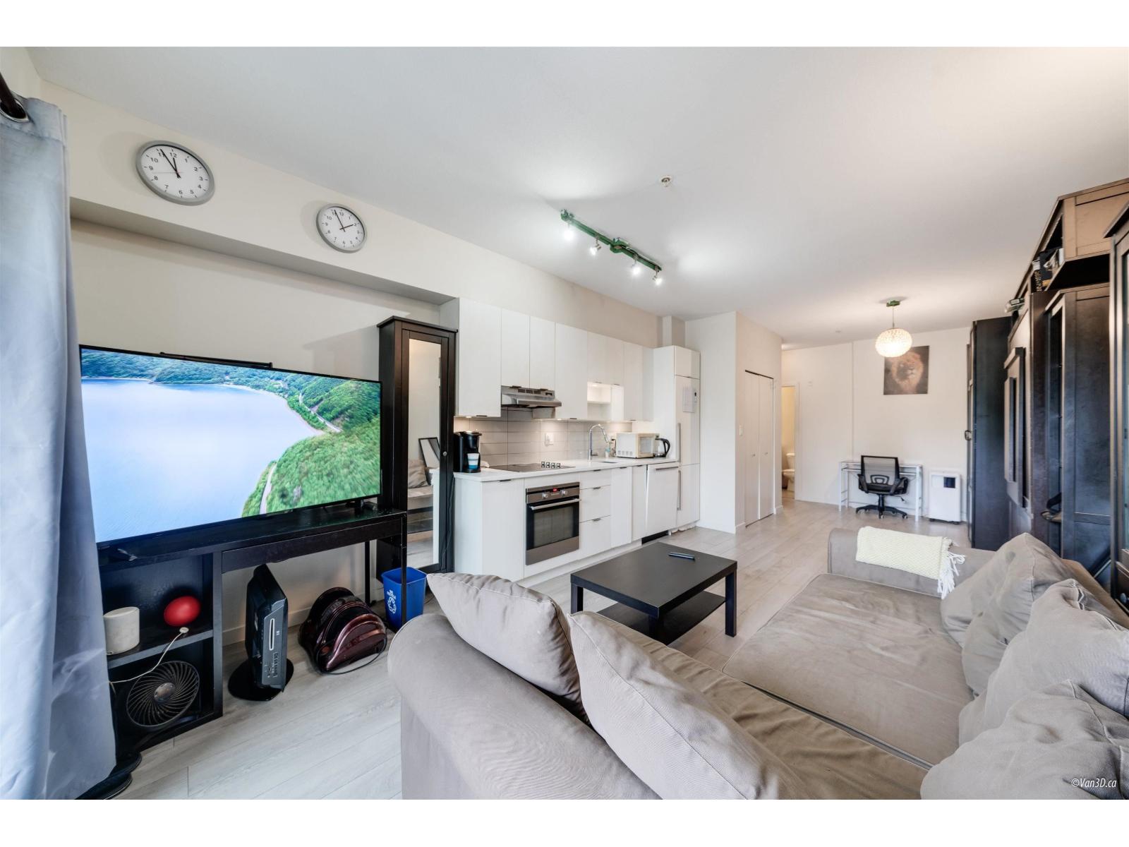 101 13678 GROSVENOR ROAD