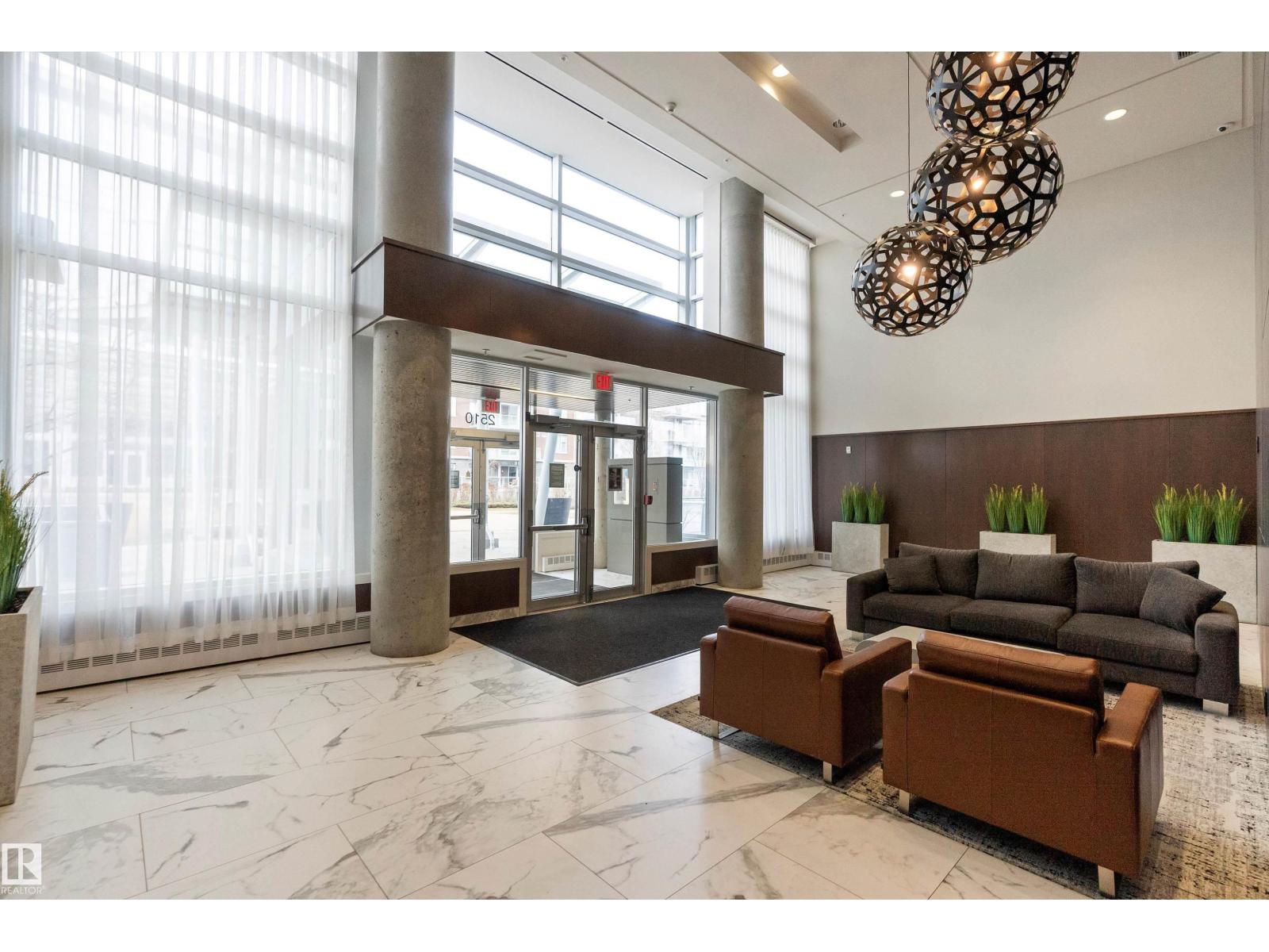 #508 2510 109 ST NW