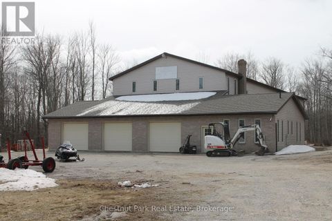 117 EAST ROAD Northern Bruce Peninsula ON N0H1W0