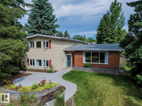 6628 124 ST NW Edmonton AB T6H3V3