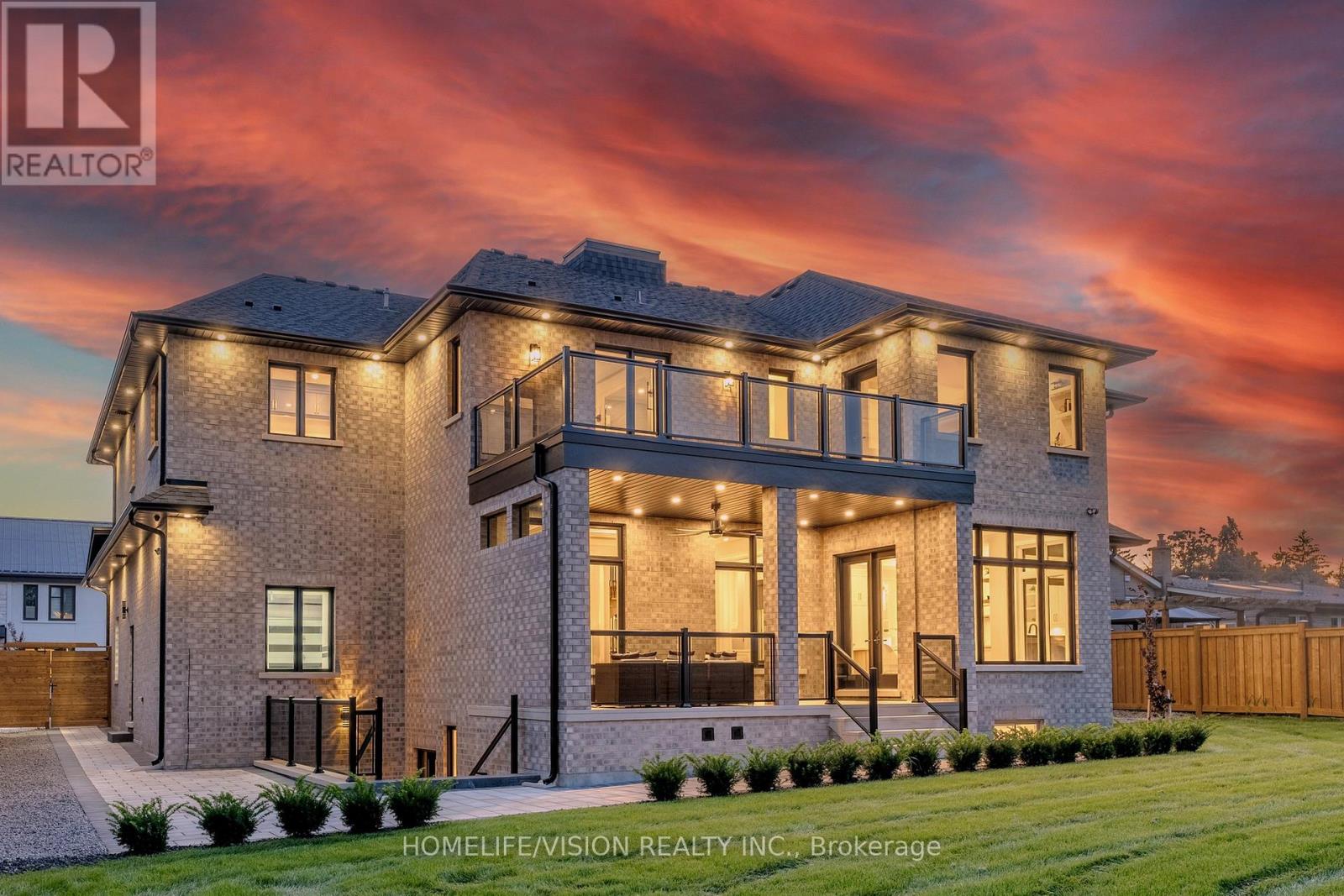 119 BANNER LANE