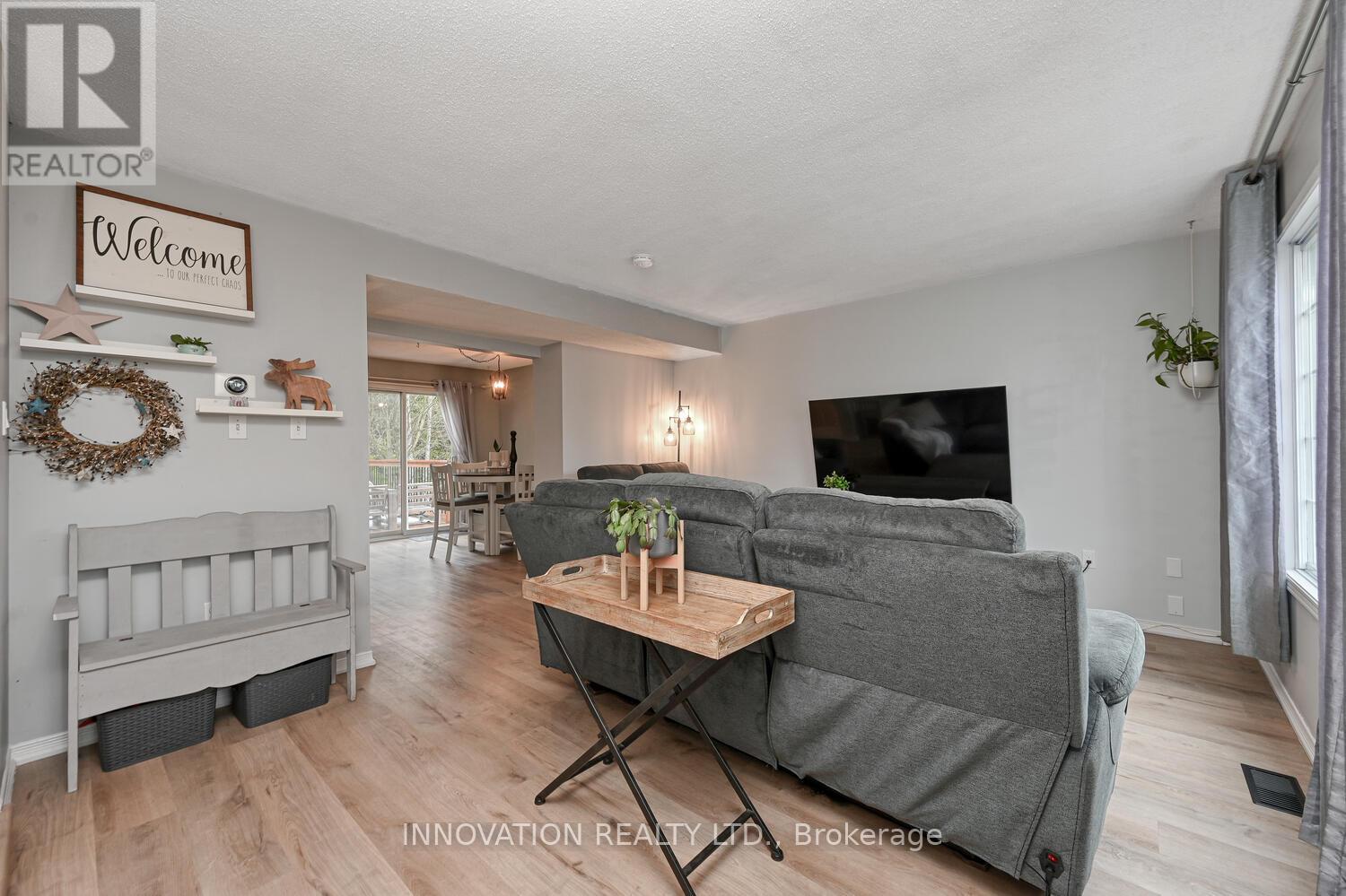 225 CHARLOTTE STREET