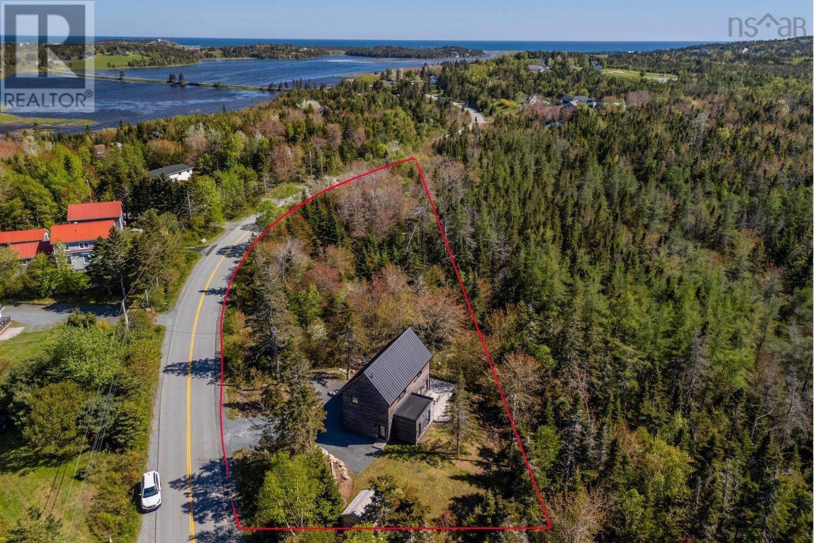 5 West Lawrencetown Road