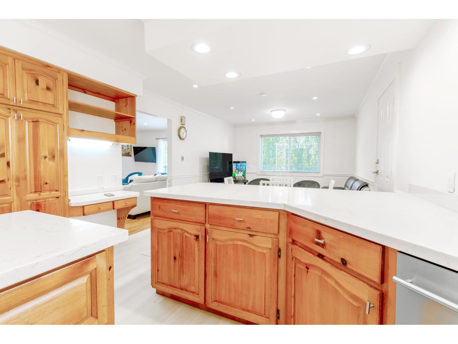 8843 WOOLER TERRACE