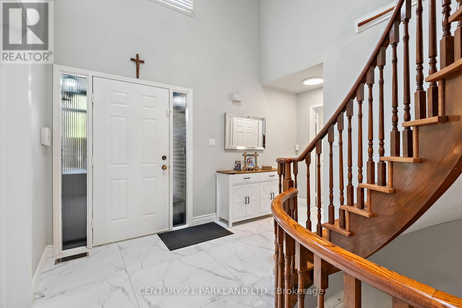 87 BONACRES AVENUE