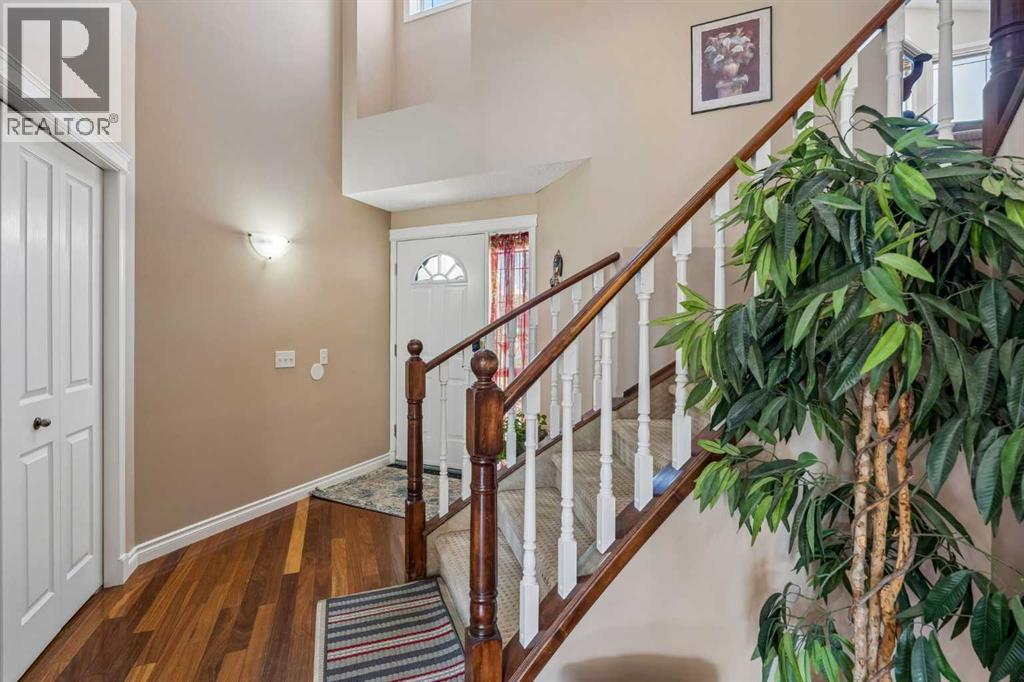 86 Tuscany Ravine Road NW