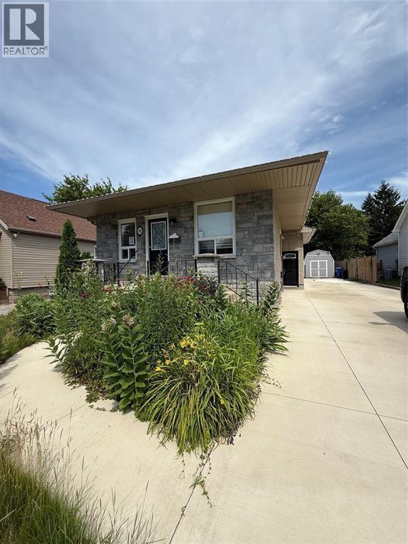 382 EAST STREET North