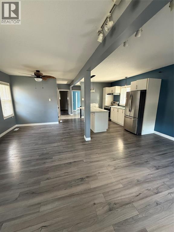 382 EAST STREET North