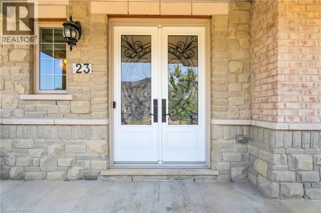 23 MARTIN BYRNE Drive