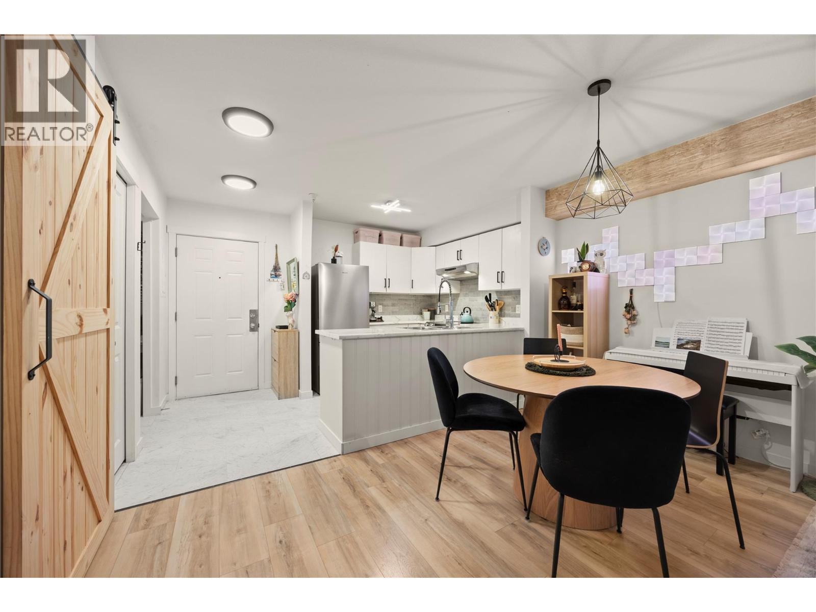 1481 Glenmore Road N Unit# 210 Lot# 46