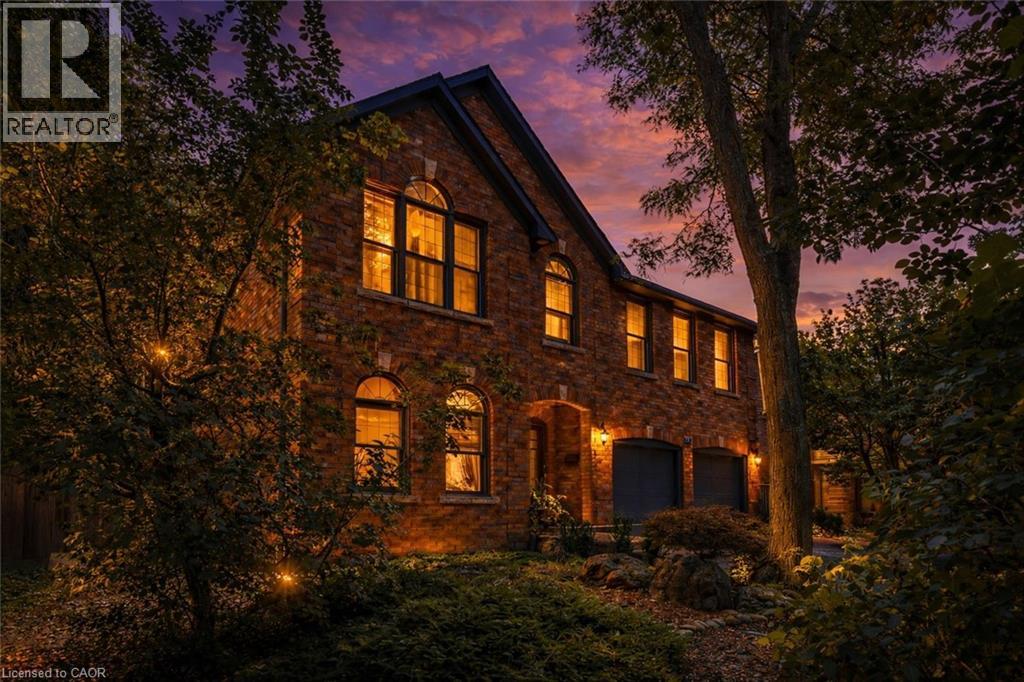 223 BRIAR HILL Crescent