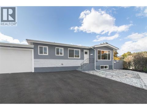 1352 Alder Court Kelowna BC V1Y3P9