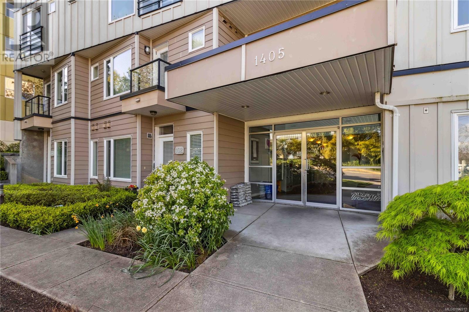 308 1405 Esquimalt Rd