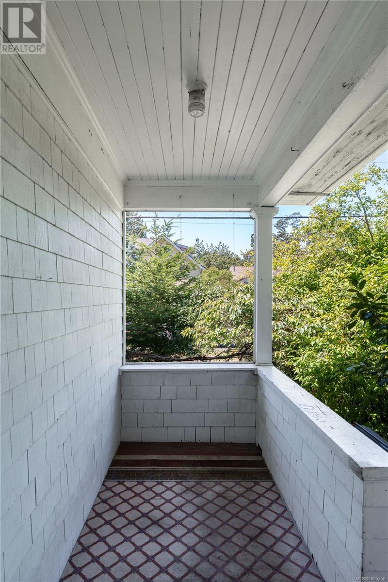 517 Victoria Ave
