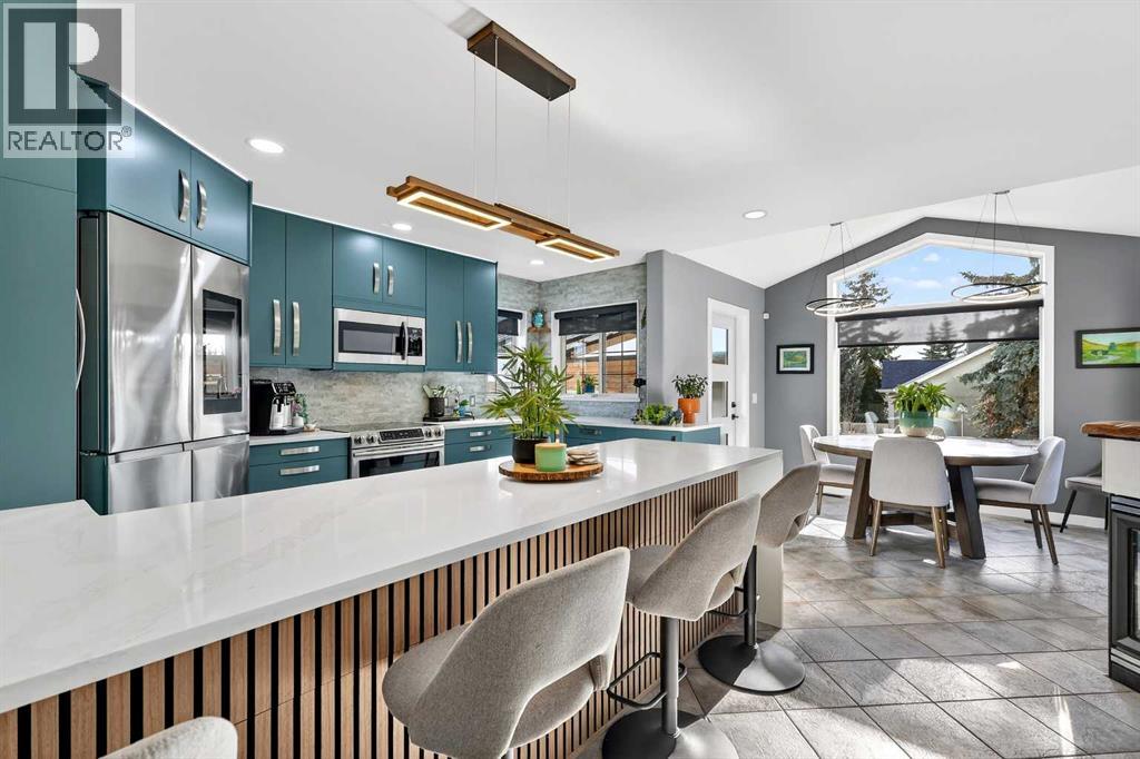 61 Somerset Crescent SW